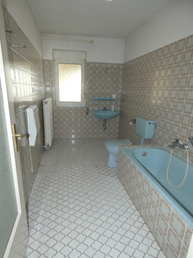 Hinterhaus TG-Badezimmer OG - 