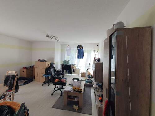 Wohn- und Esszimmer - 