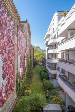 Blick zum Gemeinschaftsgarten - 