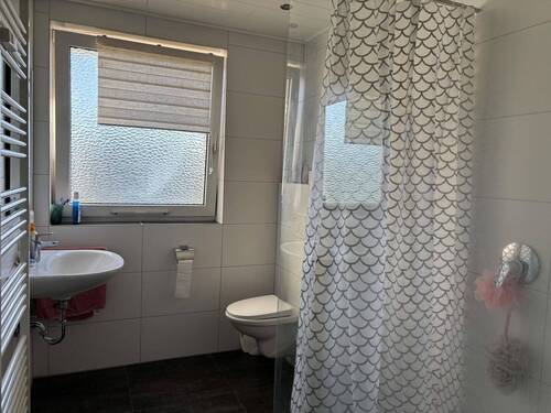 Badezimmer - 3 Zimmer Etagenwohnung in Brüggen