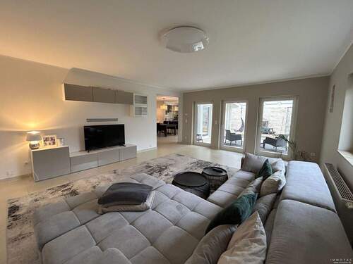 Wohnen EG - 6 Zimmer Einfamilienhaus zum Kaufen in Homburg