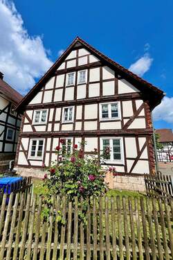 Tränkestraße 2 4 - 1 Zimmer Etagenwohnung zur Miete in Korbach