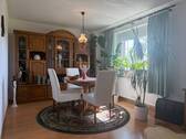 Wohnzimmer mit Eßecke - 
