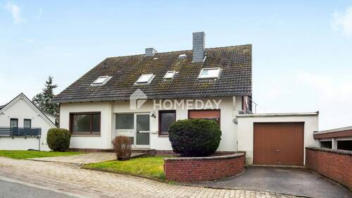 Außenansicht 1 - Ein Haus, drei Einheiten, unendliche Möglichkeiten - und ein Ausblick, der begeistert