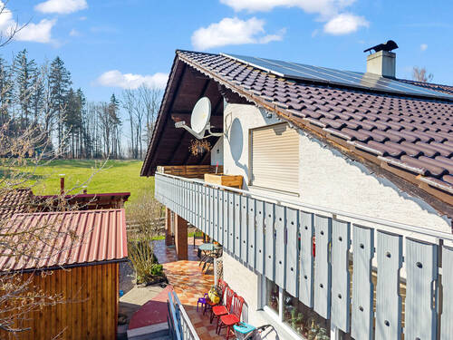 Südbalkon - Einfamilienhaus mit 245,00 m&sup2; in Wiedergeltingen zum Kaufen