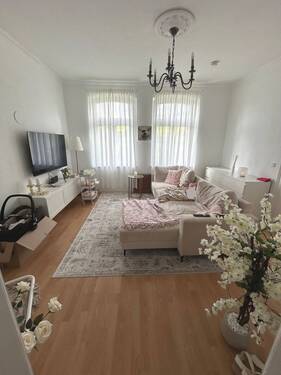 Wohnzimmer - 2 Zimmer Etagenwohnung zur Miete in Engelskirchen-Osberghausen