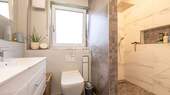 Dusche/WC Wohnung links - 