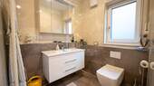 Dusche/WC Wohnung rechts - 