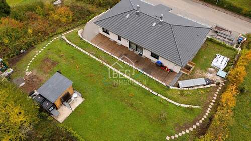 Außenansicht - Mehrfamilienhaus, Wohnhaus mit 269,80 m&sup2; in Wüstenrot zum Kaufen