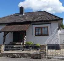 Modernisierter Walmdachbungalow mit Wohlfühlgarantie - Haßloch