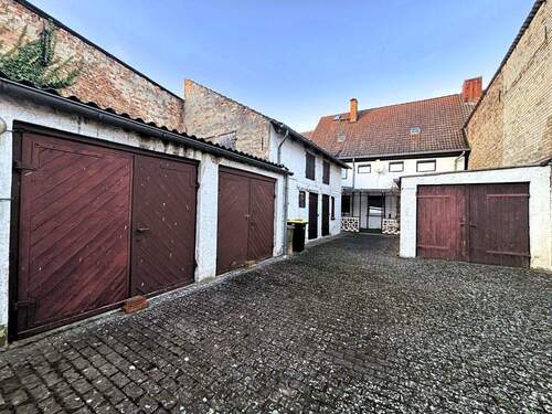 Doppel- und Einzelgarage - 