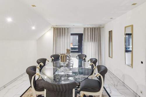 Esszimmer - 6 Zimmer Etagenwohnung zum Kaufen in Kehl