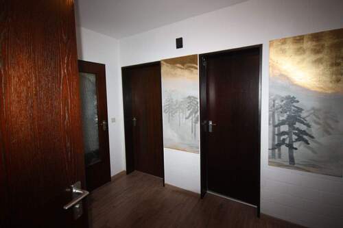 Flur im Privatbereich der Erdgeschosswohnung - 