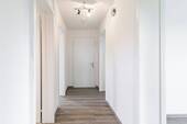 Flur - DG rechts - 