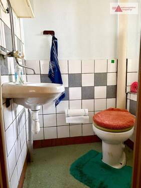 WC - 