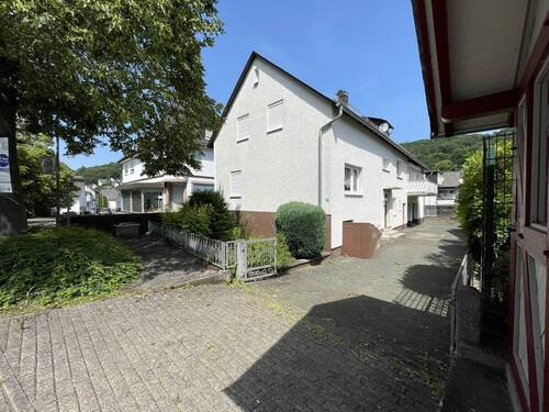 Bild 3 - 8 Zimmer Einfamilienhaus in Dillenburg / Nanzenbach