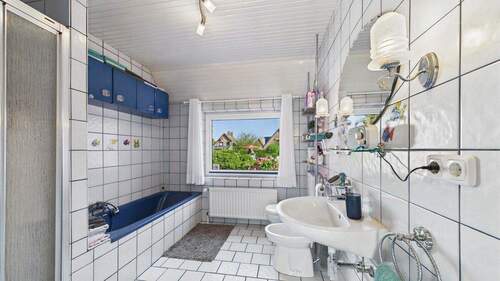 Ihr Wohlfühlbad - 5 Zimmer Einfamilienhaus in Kappeln