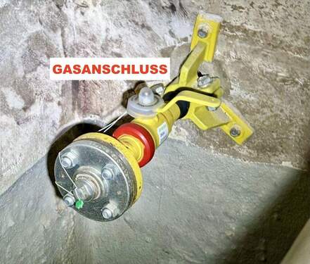 Gasanschluss im Keller - 