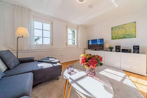 Wohnen - 3 Zimmer Etagenwohnung in Kronberg im Taunus