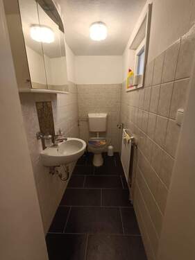 Praktische Toilette für den Alltag - Halle in Tostedt