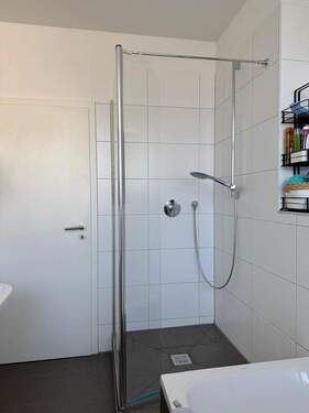 Dusche - Etagenwohnung mit 107,00 m&sup2; in Plochingen zum Kaufen