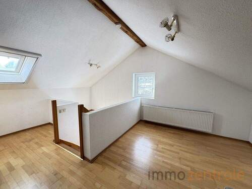 3EAB3A42-A2D4-497E-978B-8A672D91ADA8_1_105_c - 