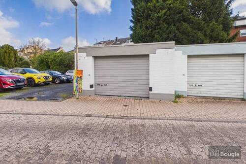 Garage - 