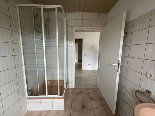 Badezimmer - Etagenwohnung mit 63,00 m&sup2; in Höringen zur Miete