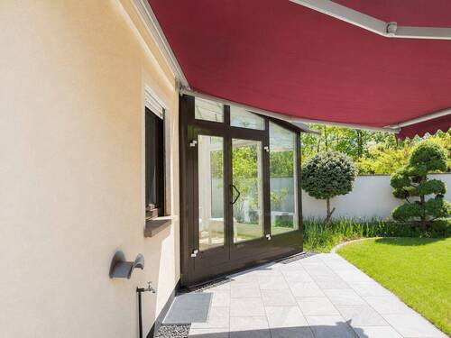 Terrasse mit Markise - 