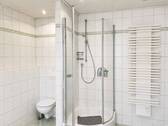 Elternbad mit Dusche - 