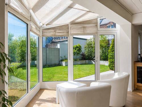 Wintergarten mit Gartenblick - Einfamilienhaus mit 230,00 m&sup2; in Fürth zum Kaufen