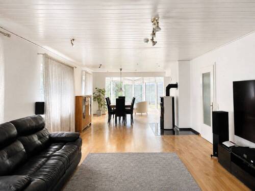 Wohnzimmer mit Kaminofen - 