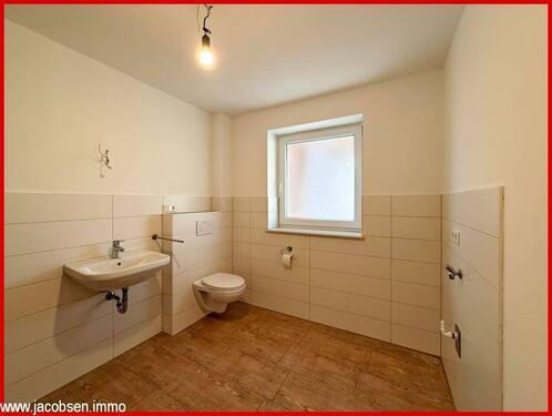 Badezimmer Wohnung Erdgeschoss - 