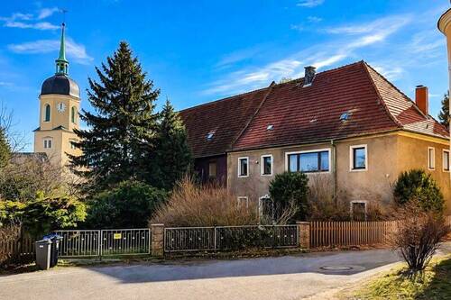 Objektansicht - Historisches Verwaltergebäude mit Scheunenteil, Kreuzgewölbe und über 1.000 m² Nutzfläche!
