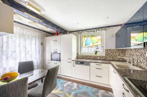 Küche - 1 Zimmer Mehrfamilienhaus, Wohnhaus zum Kaufen in Ludwigsburg