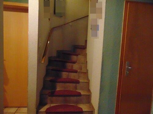 Treppe zum DG.jpg - 