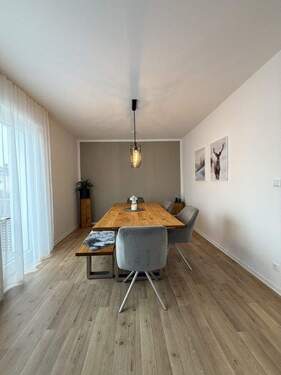 OG Esszimmer - 1 Zimmer Mehrfamilienhaus, Wohnhaus in Markgröningen