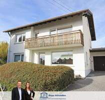 Einfamilienhaus mit Wintergarten, Terrassen und Balkon in ruhiger Wohnlage - Meßstetten Heinstetten