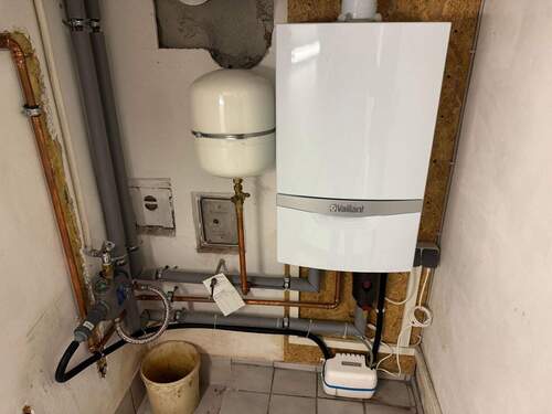 Heizung von 2018 (Wärme-Contracting Vertrag mit den Stadtwerken) - 