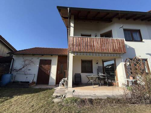 Ansicht - 4 Zimmer Doppelhaushälfte zum Kaufen in Simbach am Inn