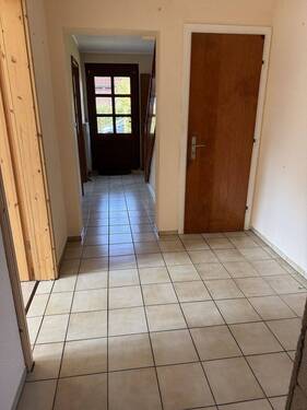 Erdgeschossflur (3).JPG - Doppelhaushälfte mit 95,00 m&sup2; in Neu Wulmstorf zum Kaufen