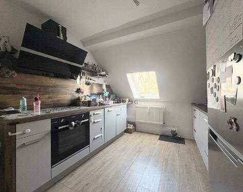 Küche - Top Dachgeschoss Wohnung mit 4 Zimmern!!