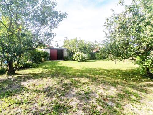 Garage mit viel Lagerfläche - 