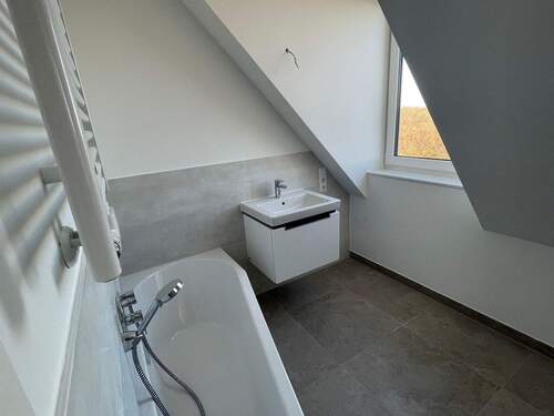 Wannenbad - 3 Zimmer Etagenwohnung in Leipzig