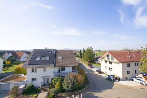 Ausblick - 4 Zimmer Etagenwohnung in March