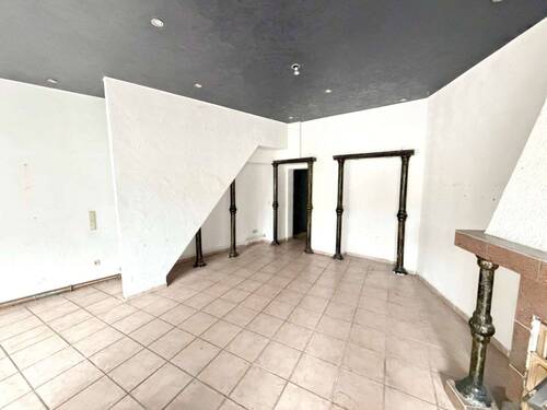 Zimmer EG - Mehrfamilienhaus, Wohnhaus mit 87,00 m&sup2; in Sulzbach/Saar zum Kaufen