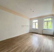 Großzügig, hell, grün - 2-Zimmer-Wohnung mit Balkon und Einbauküche - Chemnitz Hilbersdorf