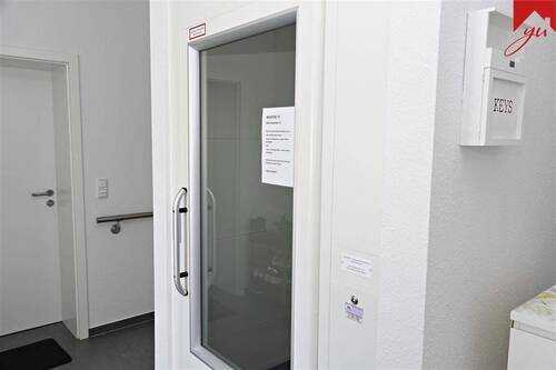 Fahrstuhl - 