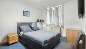 Schlafzimmer 1 - 