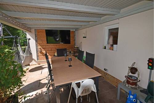 Überdachte Terrasse - 